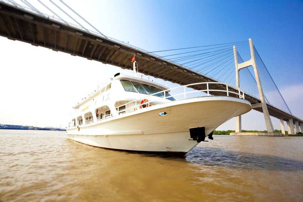 Du Thuyền King Yacht | Tour Du Lịch TP. Hồ Chí Minh, 700000 Hình Thực Tế | Greenmilestravel.com du-thuyen-king-yacht-tour-du-lich-tp-ho-chi-minh-700000-hinh-thuc-te