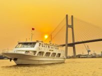 du-thuyen-king-yacht-tour-du-lich-tp-ho-chi-minh-700000-hoang-hon