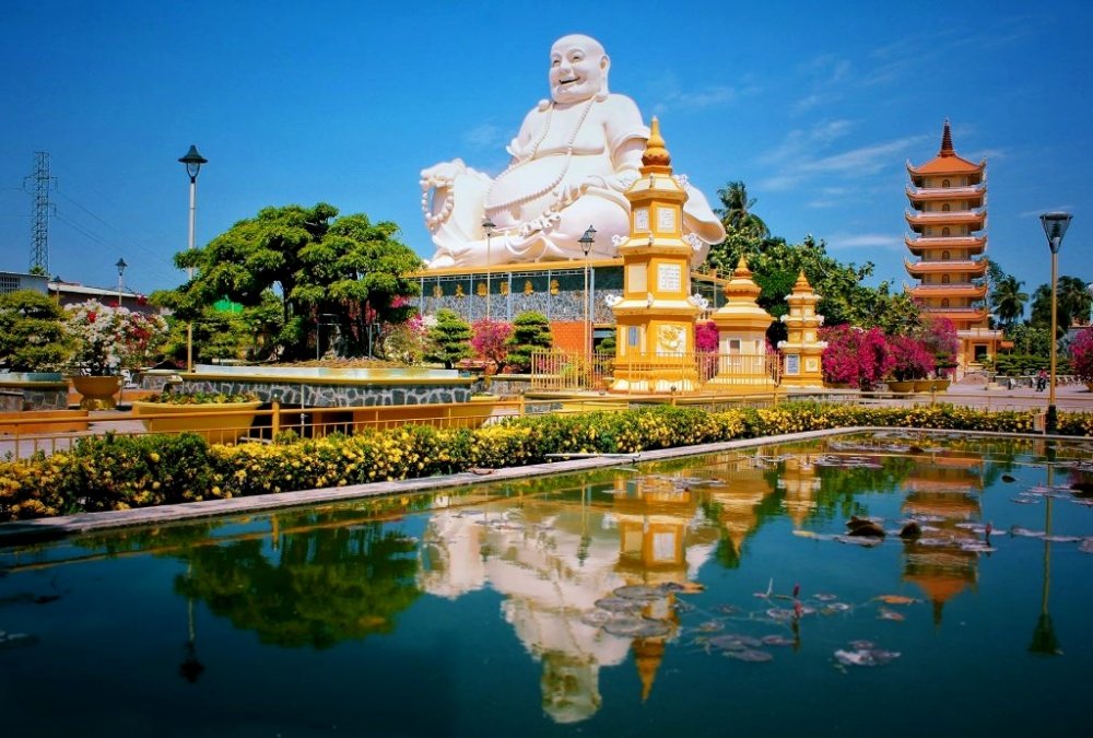 Tour du lich Mien Tay 3 Ngay 2 Dem | Ben Tre - Can Tho - An Giang chua-vinh-trang