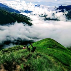 tour-du-lich-tay-bac-2-ngay-1-dem-ha-noi-ta-xua-thac-khung-long-hang-dong