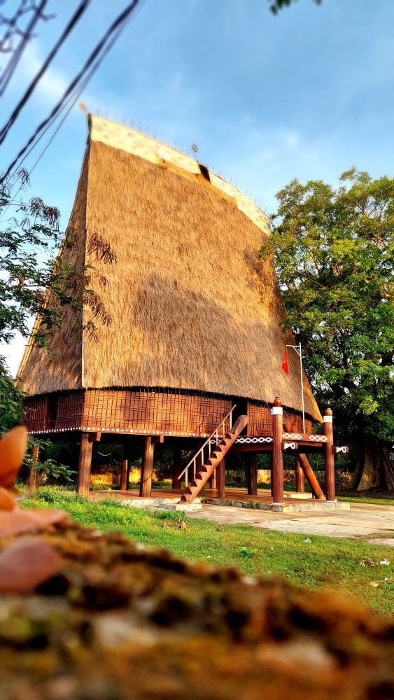 Tour du lịch Tây Nguyên 3 Ngày 2 Đêm | Kon Tum Nhà Rông Kon Klor | Greenmilestravel.com nha-rong-kon-klor