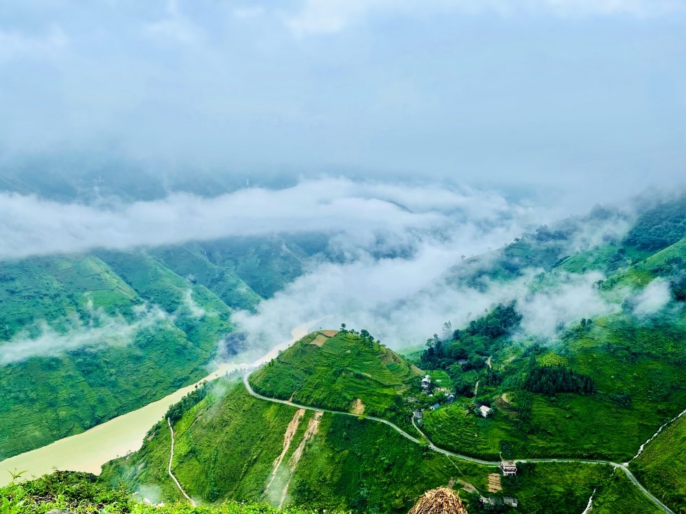 Tour du lịch vòng cung Đông Bắc 5 ngày 4 đêm | Hà Giang - Cao Bằng - Bắc Cạn Cao nguyên đá Đồng Văn | Greenmilestravel.com tour-du-lich-vong-cung-dong-bac-5-ngay-4-dem-ha-giang-cao-bang-bac-can-cao-nguyen-da-dong-van