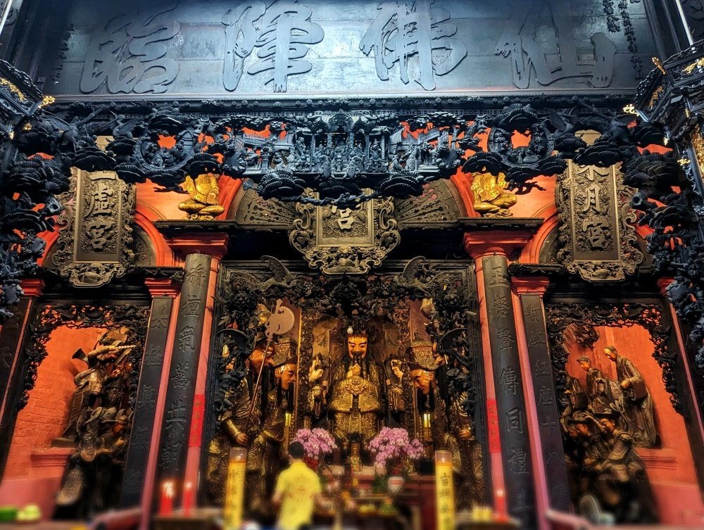 Half-day City Tour in Ho Chi Minh City 700000 | Saigon | Vietnam Jade Emperor Pagoda | Greenmilestravel.com half-day-city-tour-in-ho-chi-minh-city-700000-saigon-vietnam-jade-emperor-pagoda