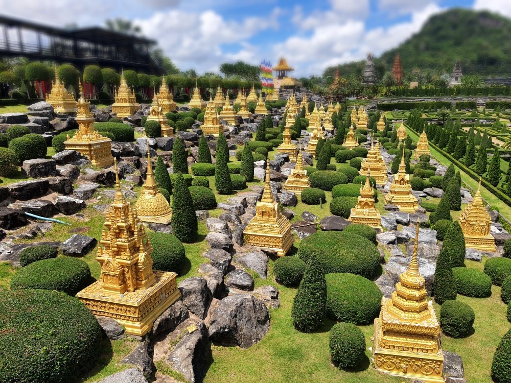 Tour du lịch Thái Lan 5 ngày 4 đêm | Bangkok - Pattaya Công viên khủng long Nongnooch | Greenmilestravel.com cong-vien-khung-long-nongnooch