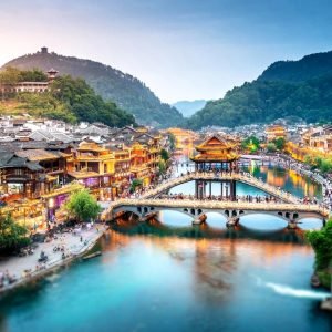 tour-du-lich-truong-gia-gioi-phuong-hoang-co-tran-6-ngay-trung-quoc-hinh-thuc-te