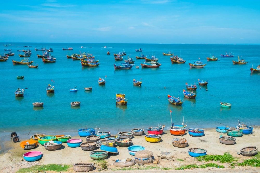 South Vietnam 7-Day Tour Package | Ho Chi Minh City - Mekong Delta - Phan Thiet south-vietnam-7-day-tour-package-ho-chi-minh-city-mekong-delta-phan-thiet-mui-ne